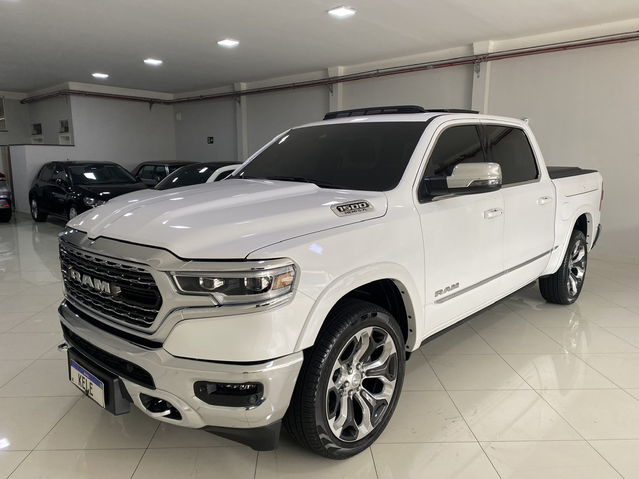RAM 1500 5.7 V8 GASOLINA LIMITED