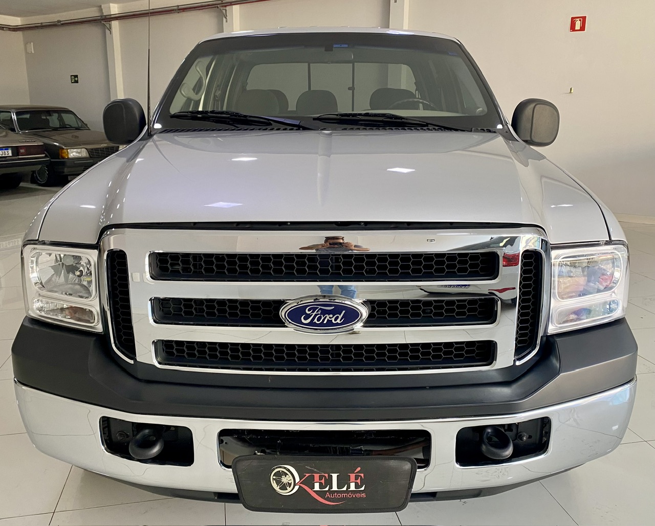 FORD F-250 4.2 XLT 4X2 CD TURBO INTERCOOLER DIESEL 4P MANUAL
