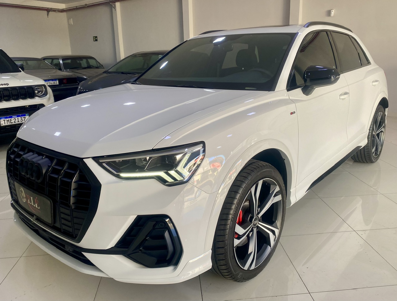 AUDI Q3 2.0 TFSI  PERFORMANCE BLACK PLUS QUATTRO TIPTRONIC