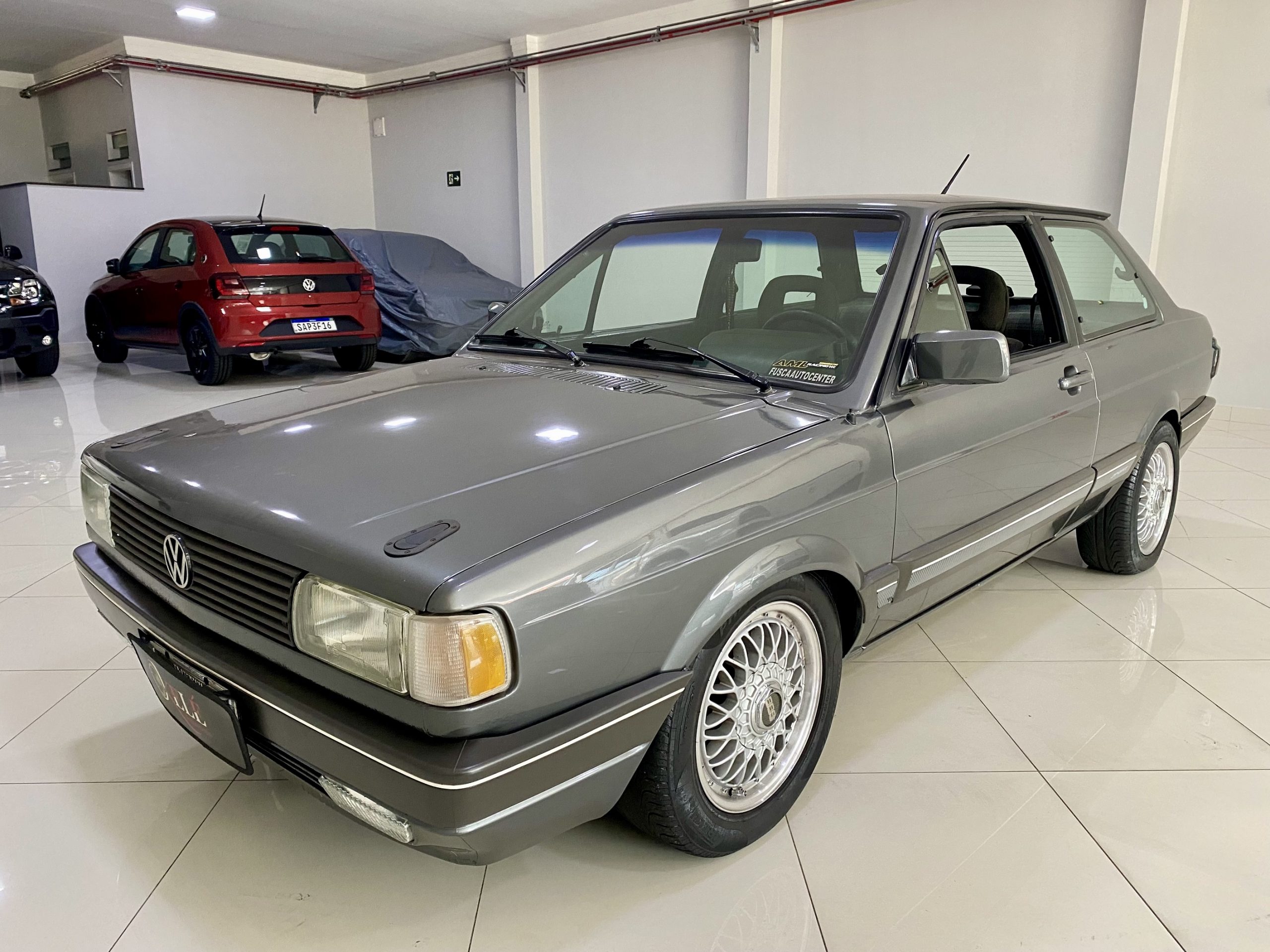 Volkswagen Voyage 1.8 Sport
